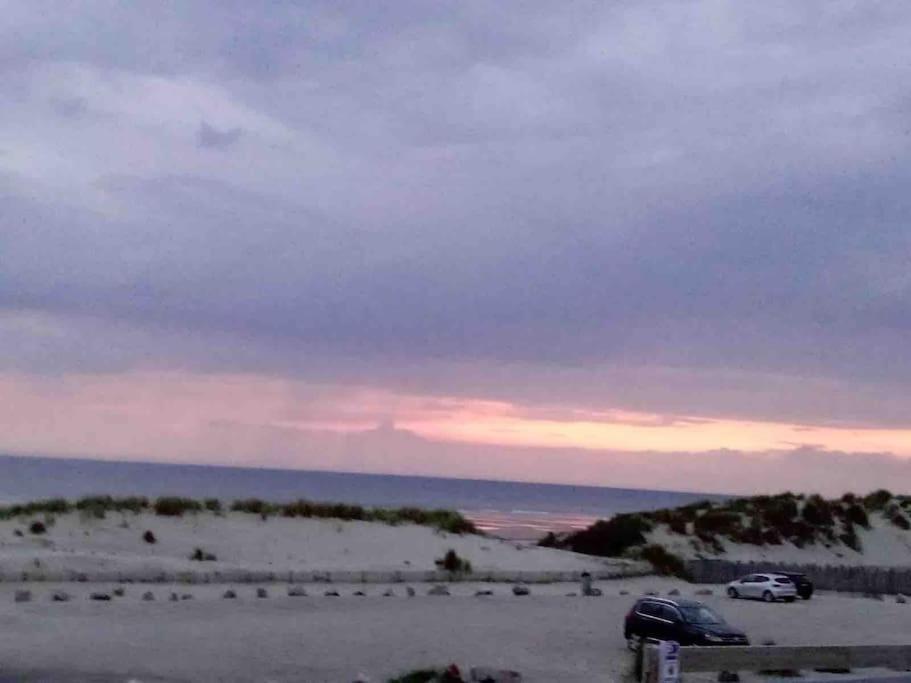Studio Entre Mer Et Dunes Avec Balcon Vue Laterale Mer 50M Plage Pour 3 Pers Wifi Menage Compris Fort-Mahon-Plage Exteriör bild